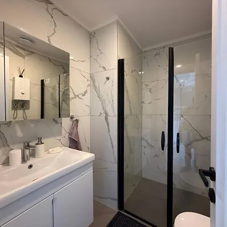 Apartment люкс Royal Grand Exclusive в 300 метрах от пляжа клеопатра